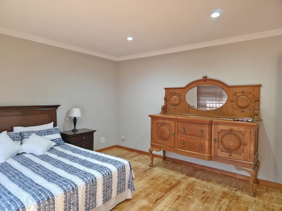 3 Bedroom Property for Sale in Kleinbosch Western Cape